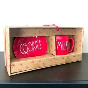 Rae Dun COOKIES + MILK Santa Set